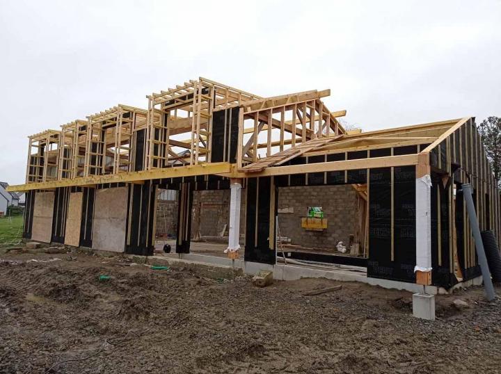 Nous menons à bien la rénovation de votre maison.